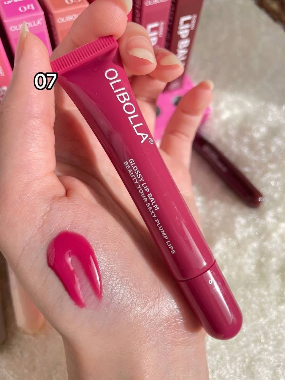 Olibolla Glossy Lip Balm –  جلوس مرطب للشفاه أوليبولا