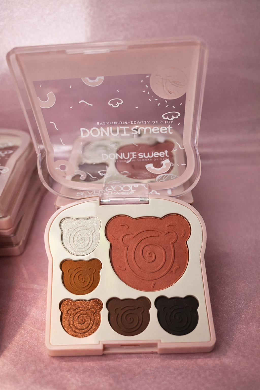 Teddy Bear Eyeshadow Palette - باليت ظلال عيون الدبدوب