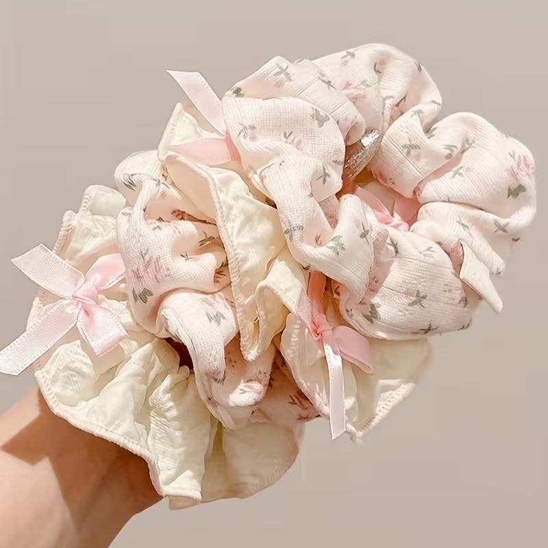 Floral & Bow Scrunchie Duo