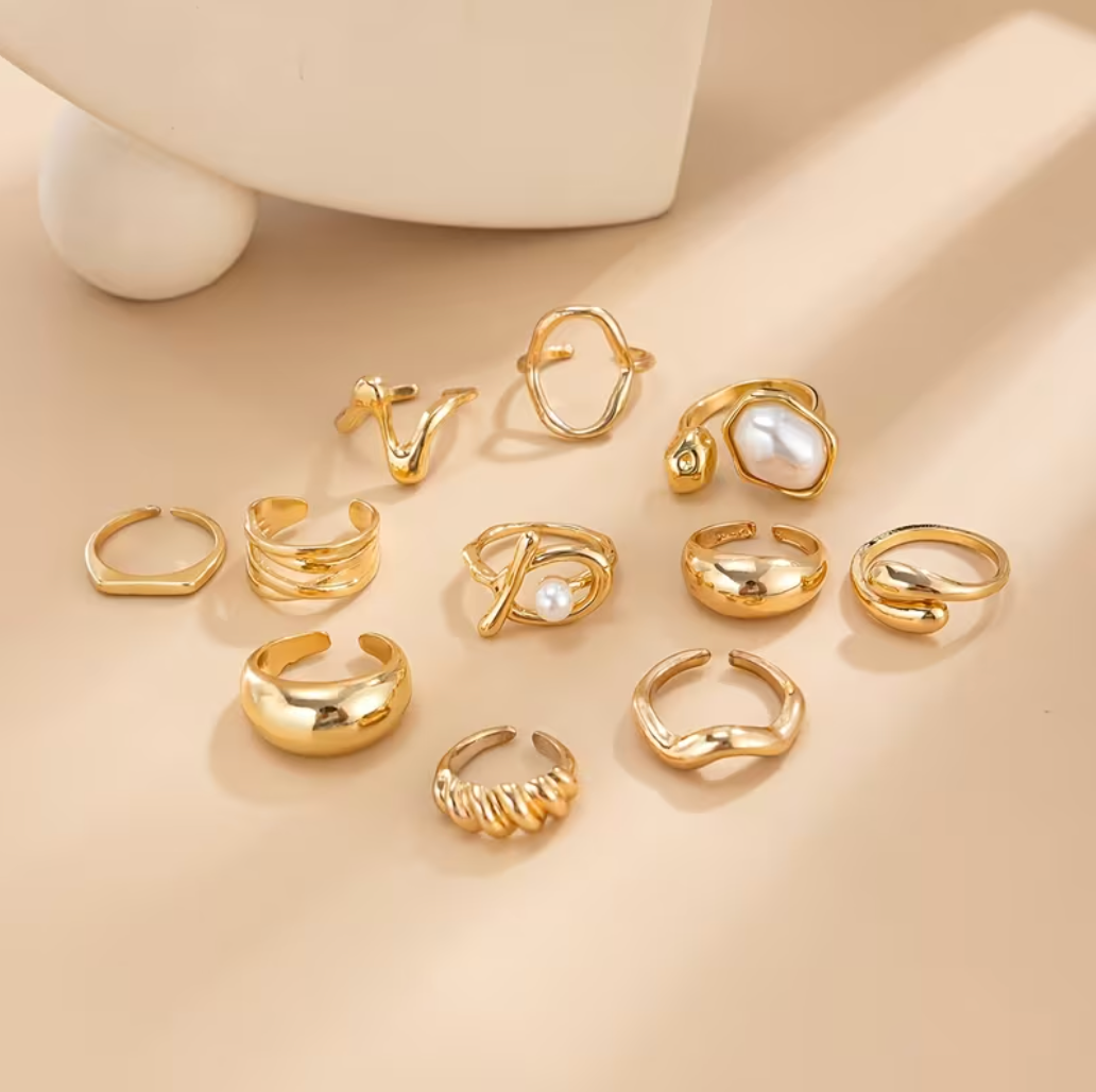 Luna Gold Minimal Ring Set (11 Pieces)