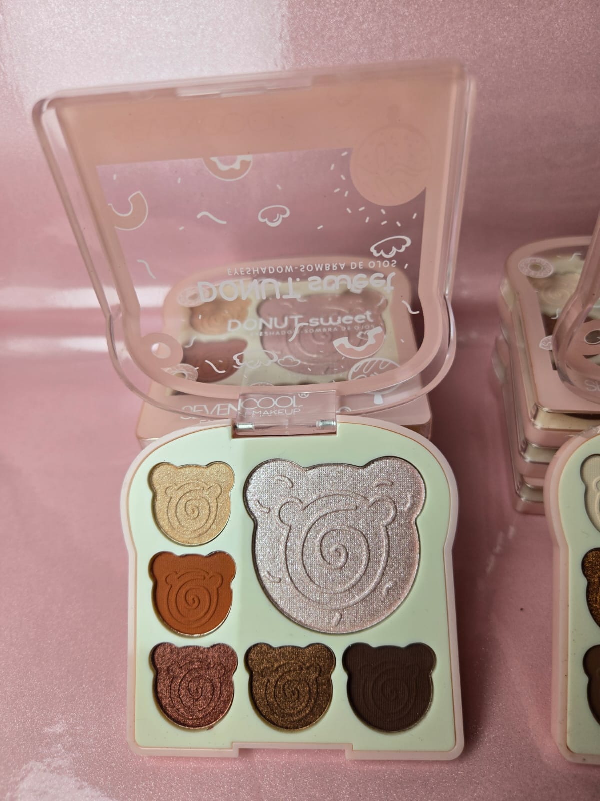 Teddy Bear Eyeshadow Palette - باليت ظلال عيون الدبدوب