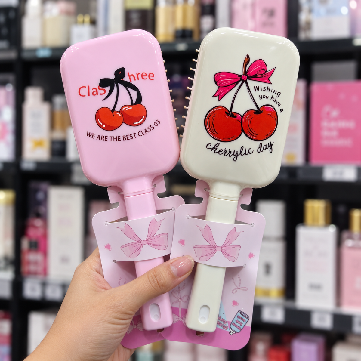 2-in-1 Spray Hair Brush – فرشاة شعر بخزان ماء مدمج