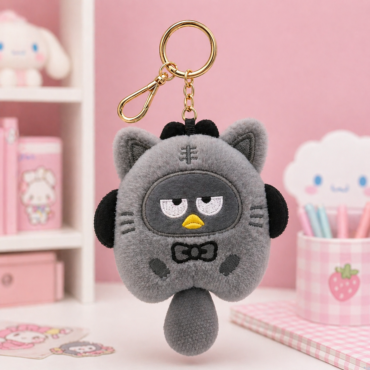 Mini Plush Keychain (Limited Pieces) - مدالية دمية صغيرة  (كمية محدودة)