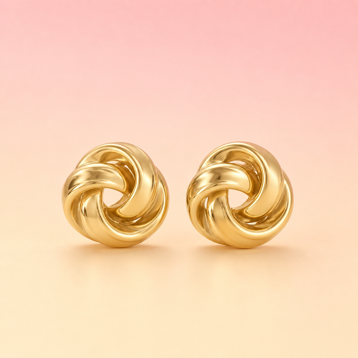 Golden Charm Earrings - أقراط ذهبية ساحرة