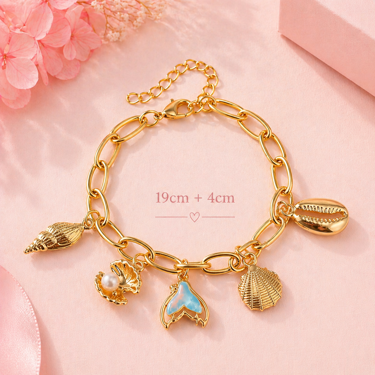 Golden Ocean Charm Bracelet - سوار الذكريات البحرية الذهبي